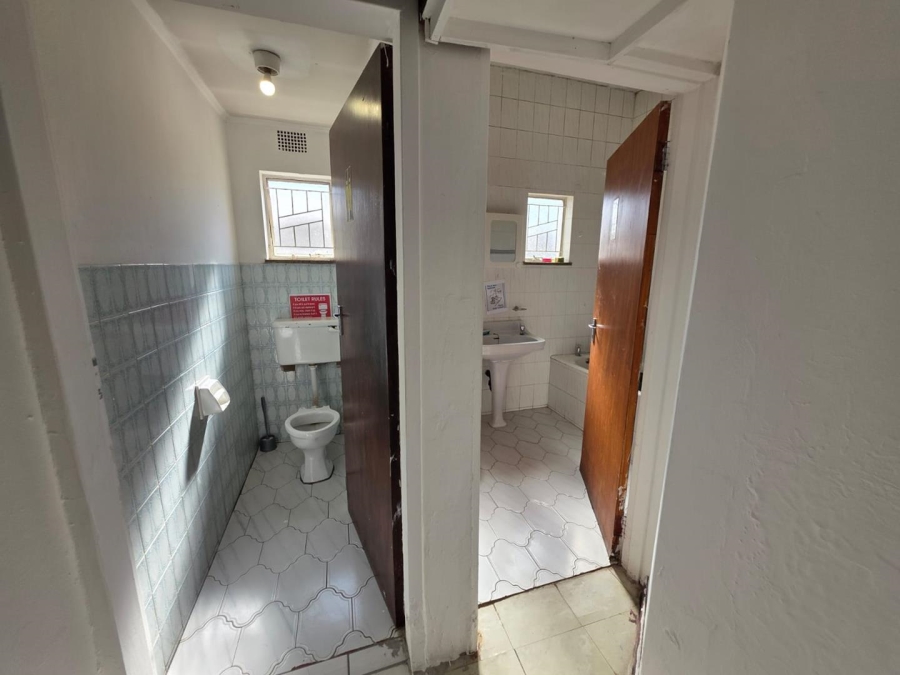 12 Bedroom Property for Sale in Universitas Free State